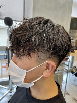 エリマ 調布(elima) 波巻きスパイラルパーマ/刈り上げツーブロック／メンズパーマ