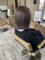 シキ(C key)&nbsp;切りっぱなしボブ×透明感カラー