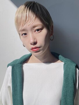 モリオフロムロンドン 原宿本店(morio from London) 【morio 原宿】ベリーショート女子　ハイトーンショート