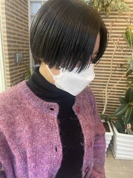 デイジー(Daisy) 天神/大名/ショート/ラインショート/ダークグレー