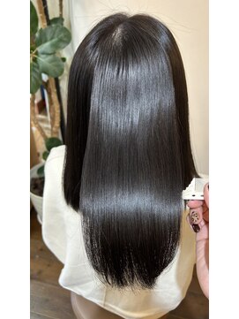 ル コワン ククー(Le coin coucou) 酸性ストレート