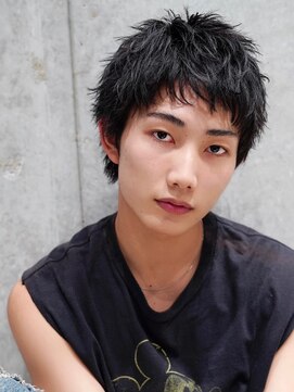 ライラ(Lyla) ネオダウンバングスパイキーショート