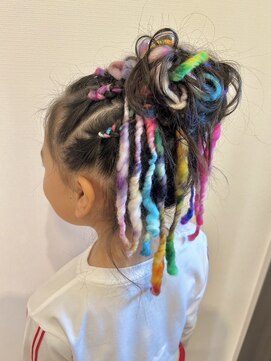 コンフィープラス(comfy plus) 20代30代40代♪お呼ばれかわいい編み込み風アレンジ