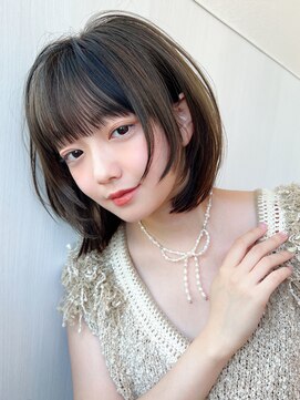 アフロート ディル(AFLOAT D'L) 20代ぎりぎり結べる切りっぱなしボブタッセルカット