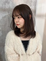 ムージー(moug)&nbsp;ミディアムレイヤー×レイヤーカット/暗髪/韓国/広島/袋町