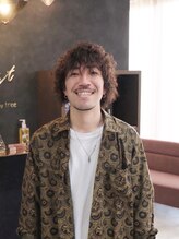ミット バイ ツリー 吉祥寺(mit by tree) 杉本 雄志