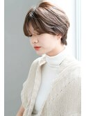 骨格にフィットするナチュラルショート
