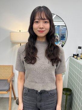 シカ(sica) 韓国風な女の子になれる！ねじって乾かすだけウェーブパーマ