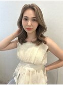 ミルクティーベージュ　ケアブリーチ　明るめ　イエベ