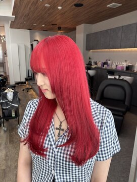 マーキー 名古屋栄(MARQUEE) ビビッドレッド × レイヤー