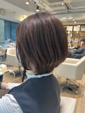 ジュイール(jouir) 三鷹ショートボブくびれショートイルミナカラー顔周りレイヤー