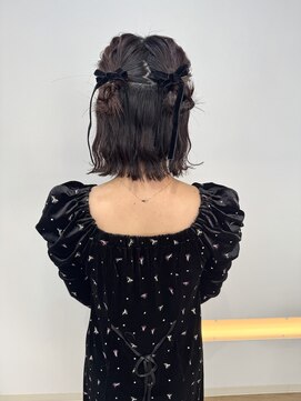ハーフアップ×ツインお団子アレンジ