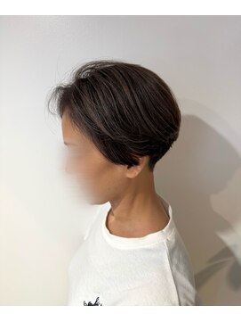 ハイライトミルクティーグレージュ×大人ショート