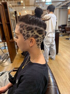 ブリッツ レボ(BLITZ-REVO) 着物ヘア/ダークアッシュ/ミディアムレイヤーカット/柏駅