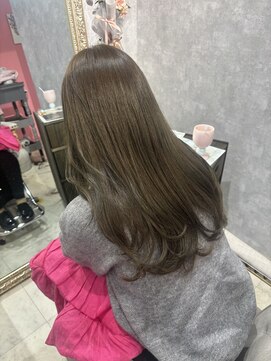 ユルフ(yulf) 透明感オリーブ(*´ω`*)