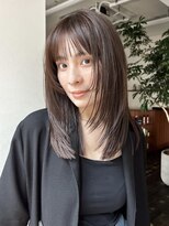 ガーランドギンザ(Garland Ginza)&nbsp;ミディアムレイヤーグレージュカラーフェイスレイヤー