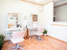 ヘアースタジオ ピアリ HAIR STUDIO PIARIの雰囲気（セット面）