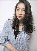 《ダークグレー》ほんのりセクシーなゆら揺れミディ