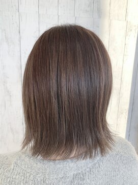 ラテ(latte) 白髪を活かしたグレージュハイライト