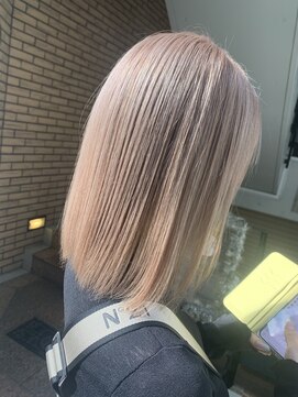 ラフ 難波店(LAFF) #黒髪#ボブルフ#ネビージュ#小顔#ワンレン