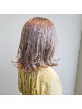 サラジュ 逆瀬川店(SARAJU) 脱白髪染め