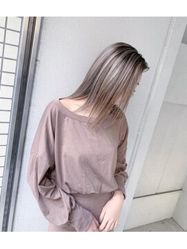 ユニ(Uni.) 大人可愛い20代30代40代小顔