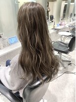 リー 尼崎(Lee)&nbsp;ハイライトグレーアッシュカラー