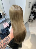 ロエ 恵比寿 代官山(ROE) オリーブベージュ　マチルダボブインナーグレージュ前髪