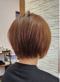 ショートボブ