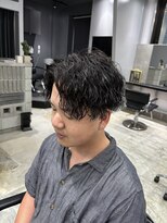 サンズ 梅田(SUNS)&nbsp;縦落ちツイストスパイラルパーマ【大阪梅田】