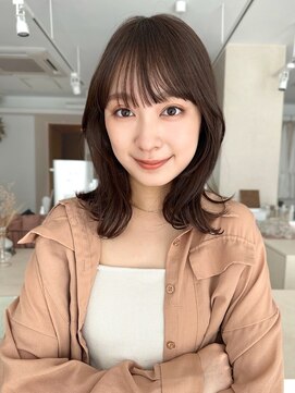 ガーデンヨコハマエスト(GARDEN YOKOHAMA est) オリーブベージュ　鎖骨ミディアム　くびれヘア　レイヤーカット