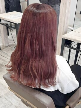 ユーナゴヤ(u nagoya) ミディアム×ピンクベージュ×ブリーチカラー