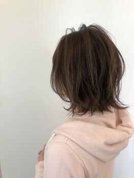 リメイクス(Re’makes)の写真/経験豊富なスタイリストが創るトレンド×似合わせstyle☆ご自宅でも再現しやすく、毎朝のスタイリングも◎