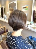 大人ショート細めハイライト白髪ぼかしくすみカラー40代50代