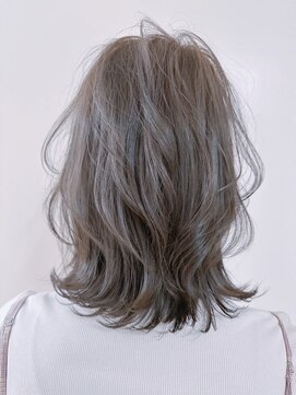 アナザヘアー なんば 高島屋前店(ANAZA hair) 外ハネブルーアッシュ♪大人可愛い20代30代40代外ハネミディアム