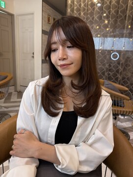 ロンドアベニール 北千住(Lond avenir) オリーブグレー/韓国風巻き/レイヤーカット/髪質改善/縮毛矯正