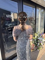 ウニュ(unu.)&nbsp;結婚式ヘア、お呼ばれヘア、早朝セット