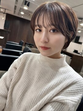 アビー(ABBEY) ショートショートボブショートヘア大人ショート耳掛けショート