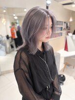 ステラ ヘア デザイン サロン(STELLA hair design salon)&nbsp;ウルフカット　ブリーチ2回ハイトーンシルバー　【杉若】