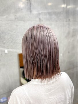 ヴィアラ(Hair Make ViaLa) ラベンダーグレージュ/デザインカラー/透明感ボブ/切りっぱなし