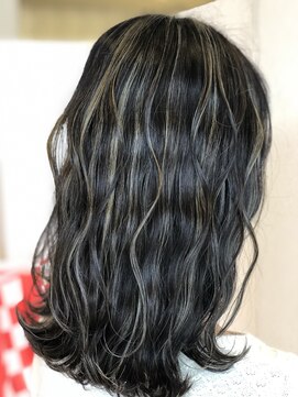 ザ ラブズ ラフズ ヘアー 本店(the loves laughs hair) やっぱりかわいいハイライト(^O^)