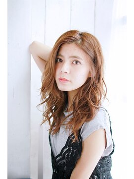 プティルカ(PutiLuca D.C.) 無造作ウエットロングスタイル