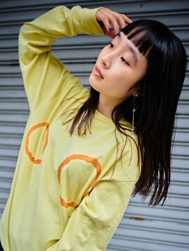 ウツワ(utuwa) 【utuwa】ぱっつんロング ぱっつん前髪