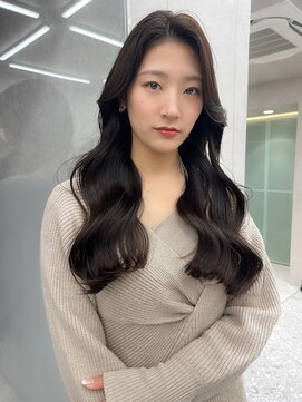 ロンド マーレ 天神大名店(Lond mare) 韓国風ヘア　顔まわりレイヤー　韓国くびれ巻き　　大人美人ヘア