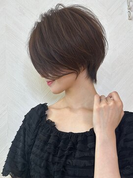 ロンド ストラーダ 心斎橋(Lond strada) ショート×ハイライト白髪ぼかし×マチルダボブ[心斎橋]