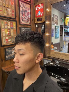 ヘアーデザイン スワロー(hair design Swallow) メンズ スパイラルパーマ