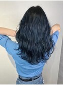 ネイビーカラー