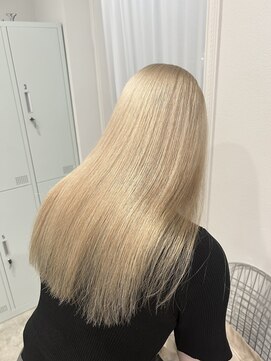 ダイアモンドリリー(Diamond Lily) ブロンド