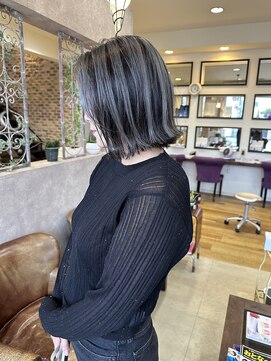 ウニレ バイ センス(unire by sense) 【飾磨/姫路】白髪ぼかしできるアンブレラカラー×フィットボブ