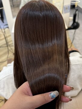 トッカ ヘアアンドトリートメント 難波店 心持ちの暖色が可愛いバイオレットブラウン◎